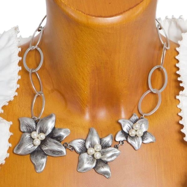 HK213 2009 Orchideen Collier veredelt mit Swarovskielements