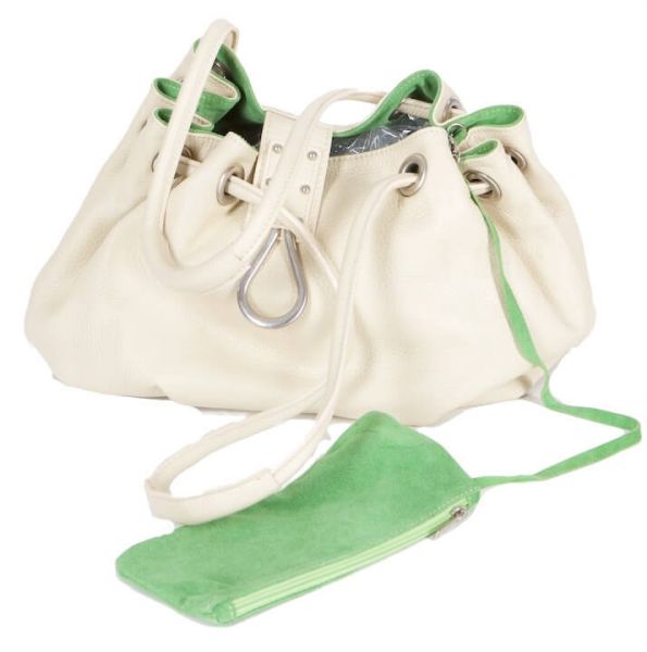 BE14 Ledertasche in beige grün